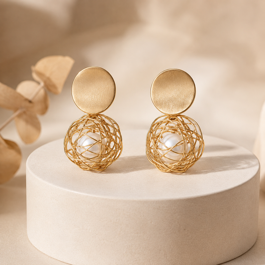 Abstract Gold Nest